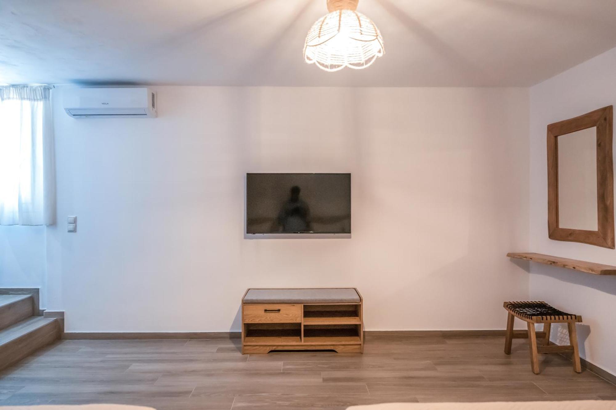 Epithea Suites Kythnos 5 Με Ιδιωτική Πισίνα Экстерьер фото